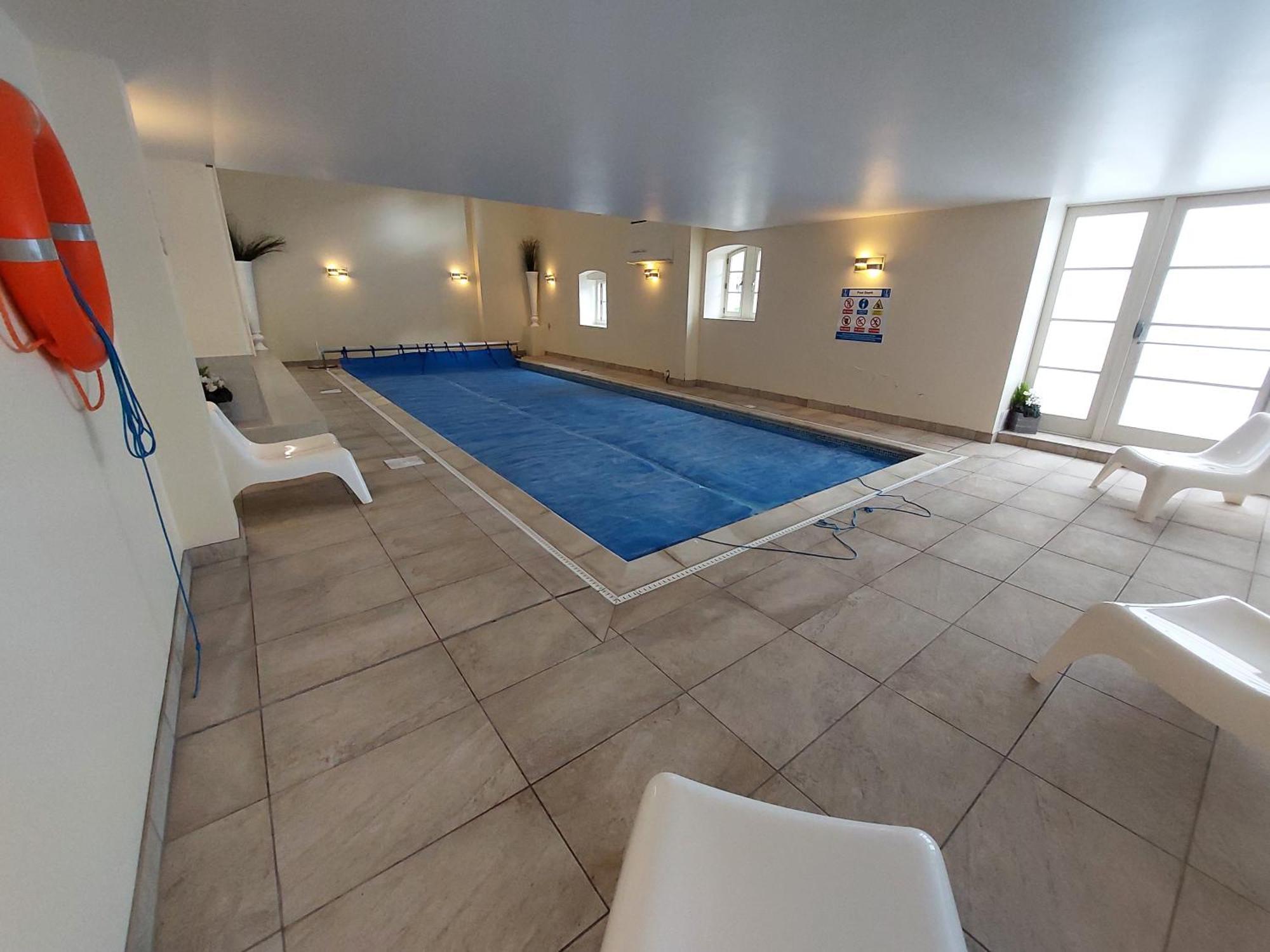 Old Brewery Home With Pool And Gym Access Oakhill Ngoại thất bức ảnh